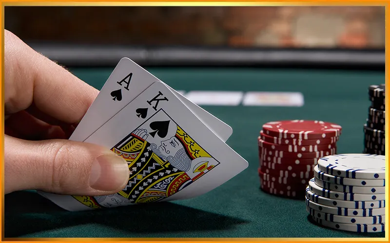 Tay bài mềm với Ách, tình huống điển hình trong cách chơi BlackjackAlt ảnh: Cách chơi Blackjack khi cầm tay bài mềm có Ách